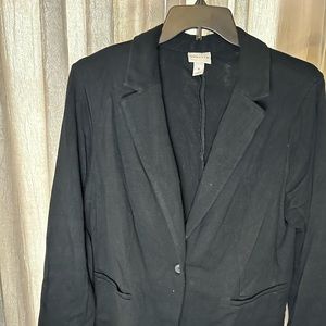 Ava & Viv black long sleeve blazer with one button closure